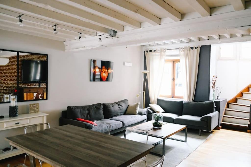 Magnifique Duplex De 90M² Au Coeur De Lille Apartment Luaran gambar